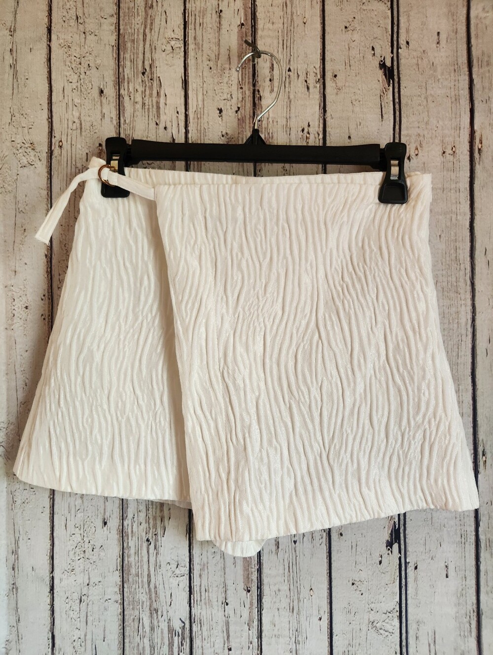 Zara Textured Wrap Mini Skort White XS Crinkle Plisse Minimalist Coquette